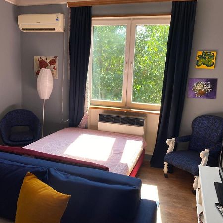 Дом Тины Apartamento Tbilisi Exterior foto