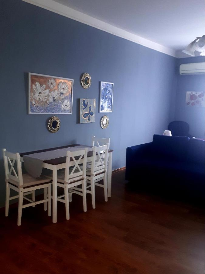 Дом Тины Apartamento Tbilisi Exterior foto