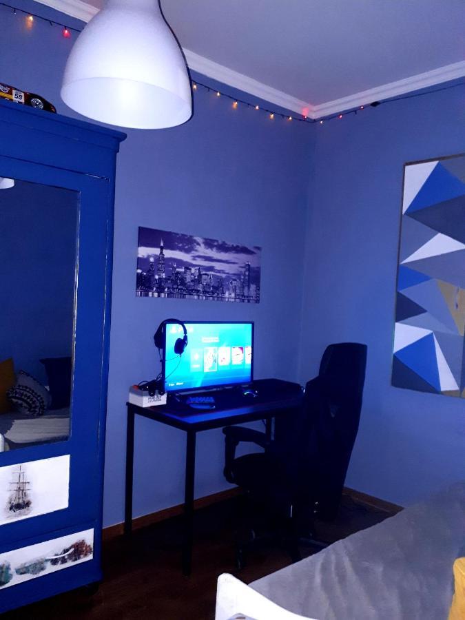 Дом Тины Apartamento Tbilisi Exterior foto