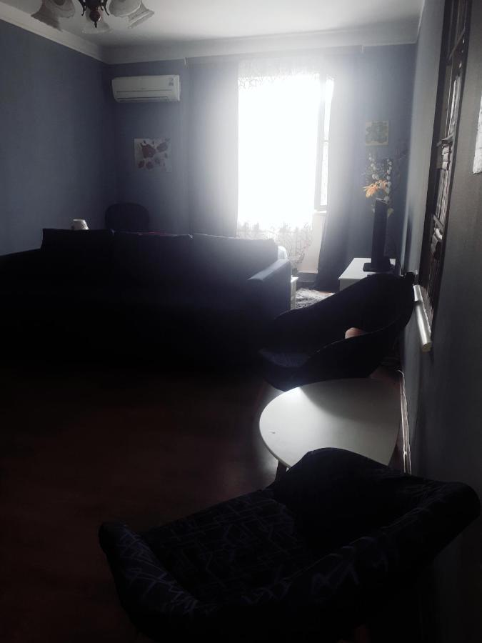 Дом Тины Apartamento Tbilisi Exterior foto