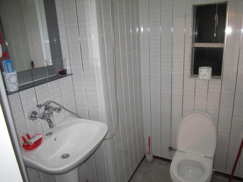 Дом Тины Apartamento Tbilisi Exterior foto